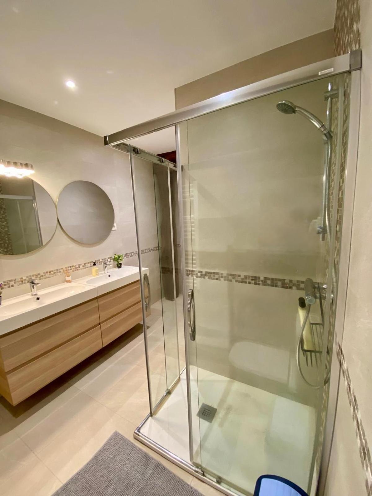 Habitacion En Apartamento Con Zonas Comunes Compartida Hp Більбао Екстер'єр фото
